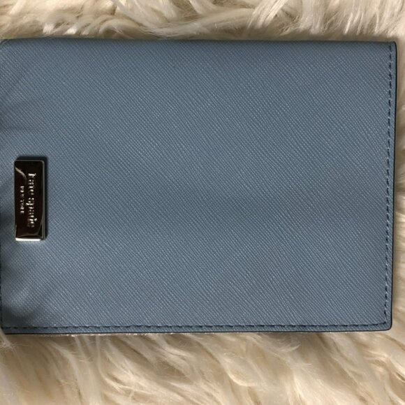 kate spade laurel way passport holder - Picture 6 of 15